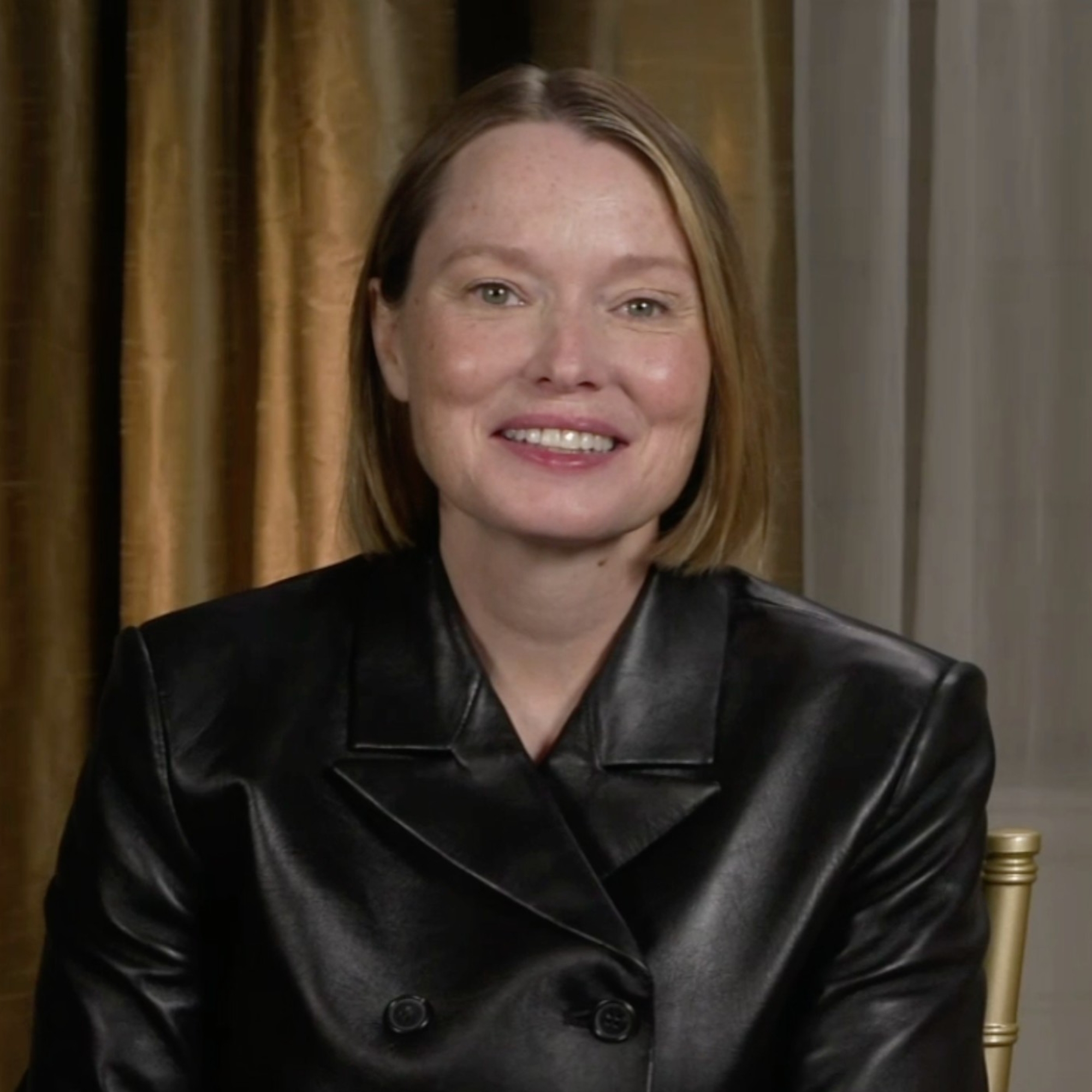Samantha Sloyan Profile Photo