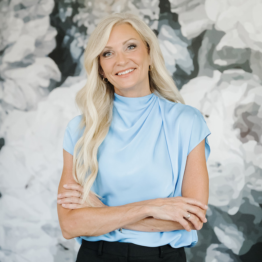 Tina LeAnn Profile Photo