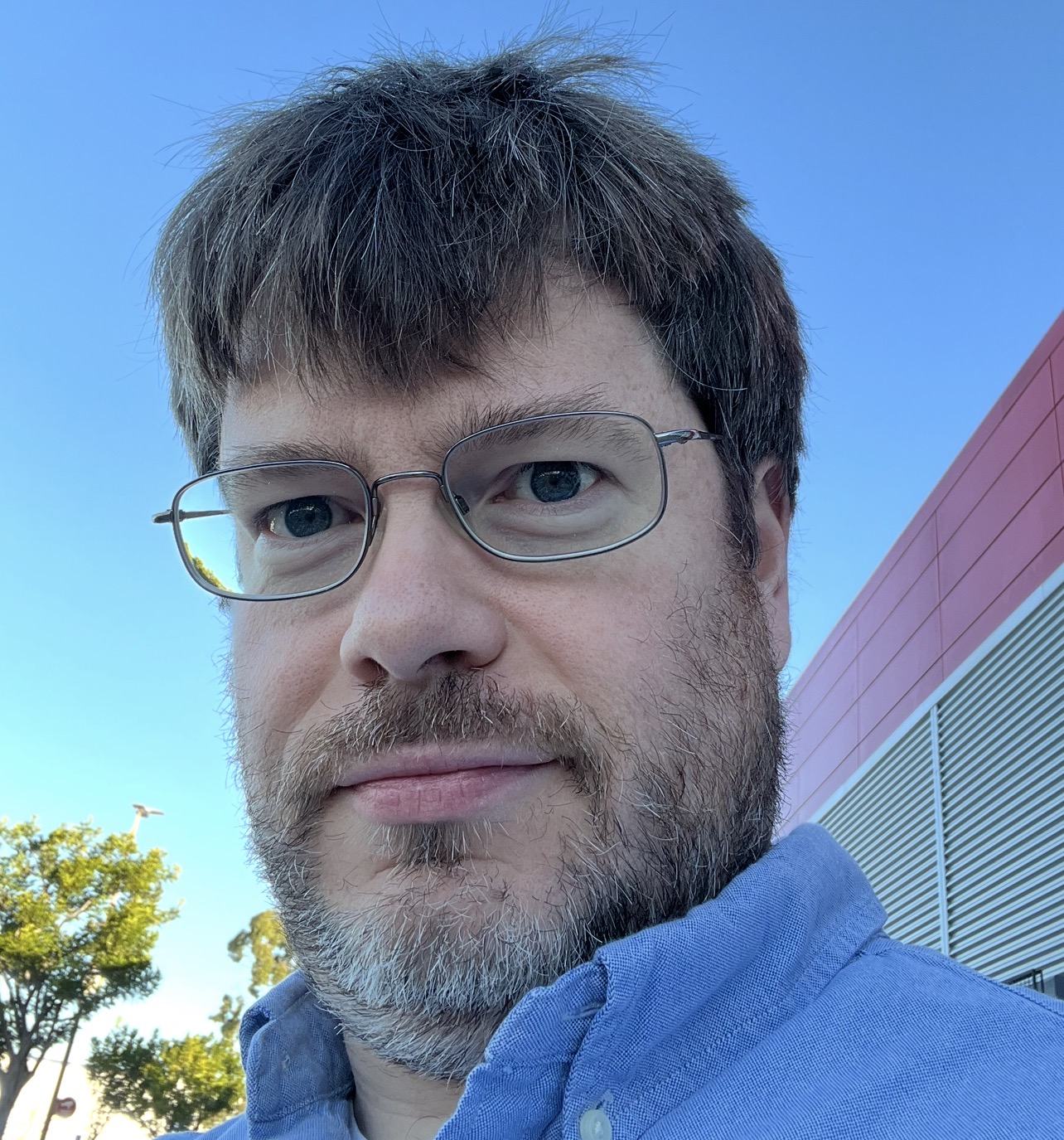 Nicholas Travers Profile Photo