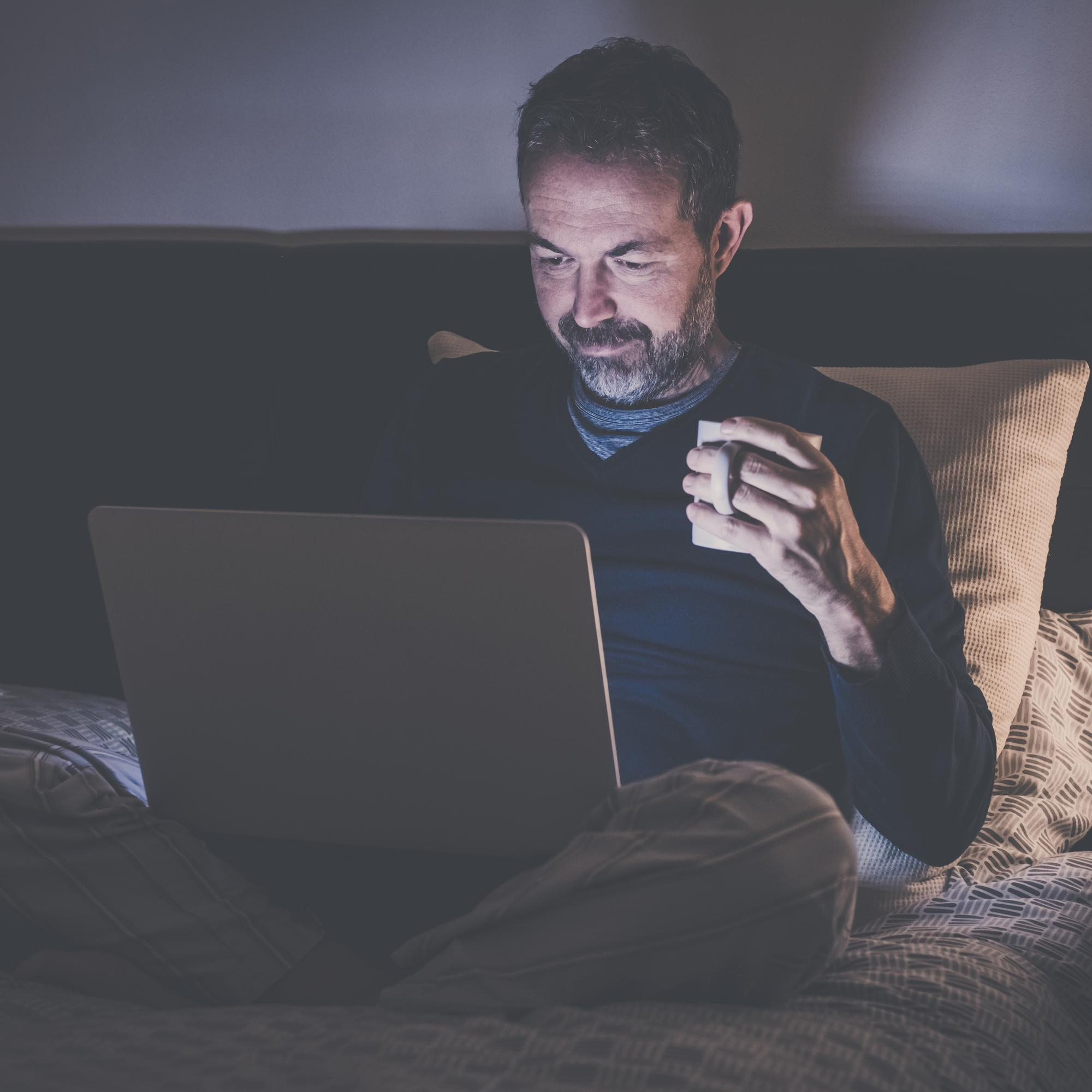How to Stop Multitasking and Use Single-Tasking for Deep Focus