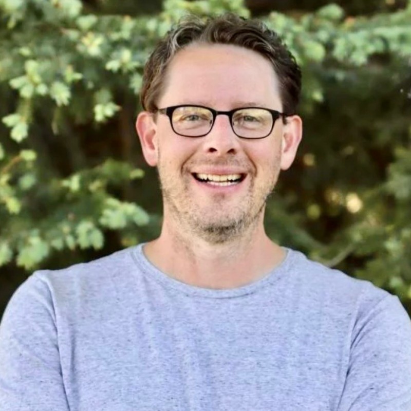 Kelly Giard Profile Photo Kelly Giard Profile Photo