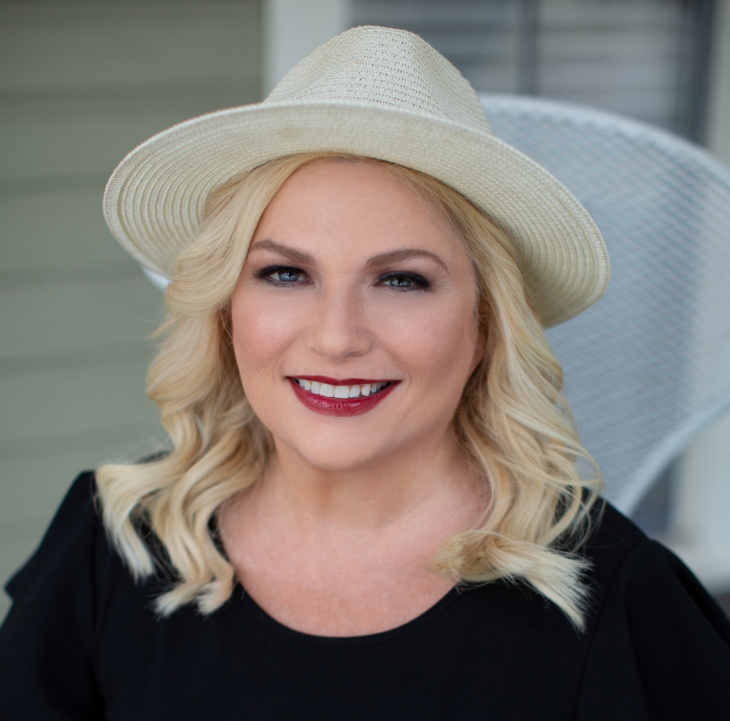 The House Whisperer: How Lisa Vernon's Mortgage Background Made Her a Better Real Estate Agent