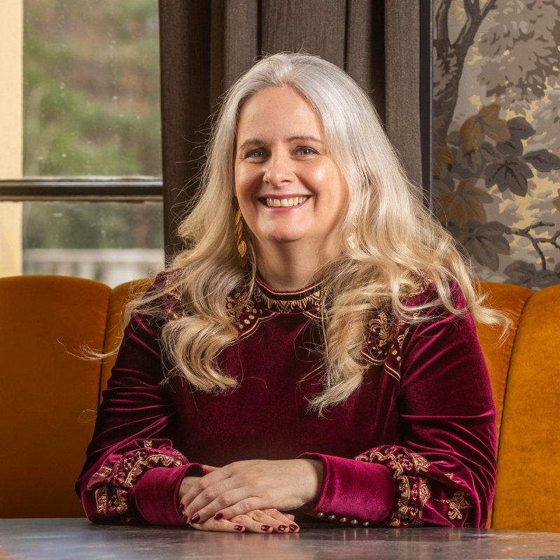 Michelle Minnikin Profile Photo