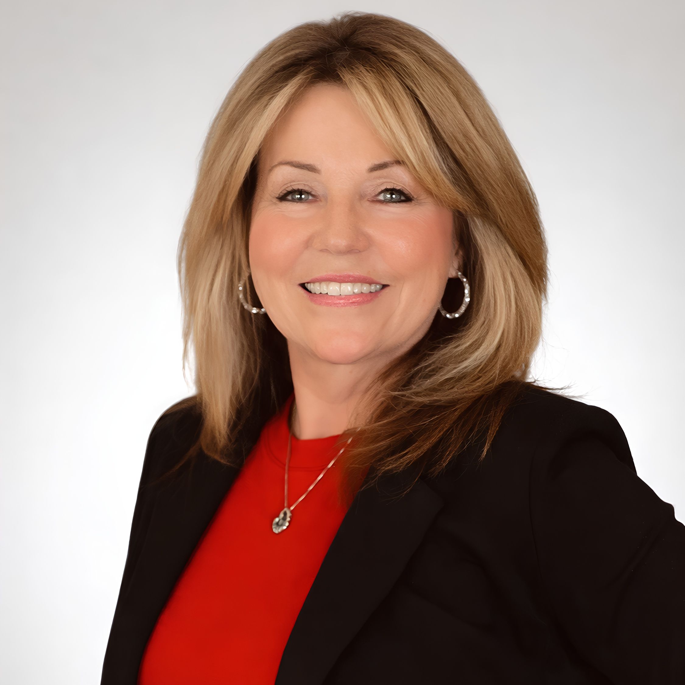 Eva Peterson Profile Photo