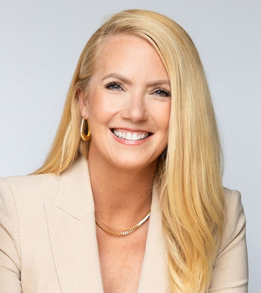 Suzanne Stone Profile Photo