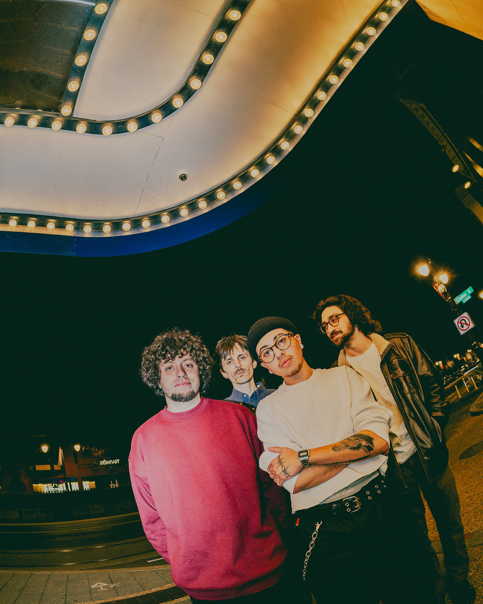 Fox Teeth Profile Photo