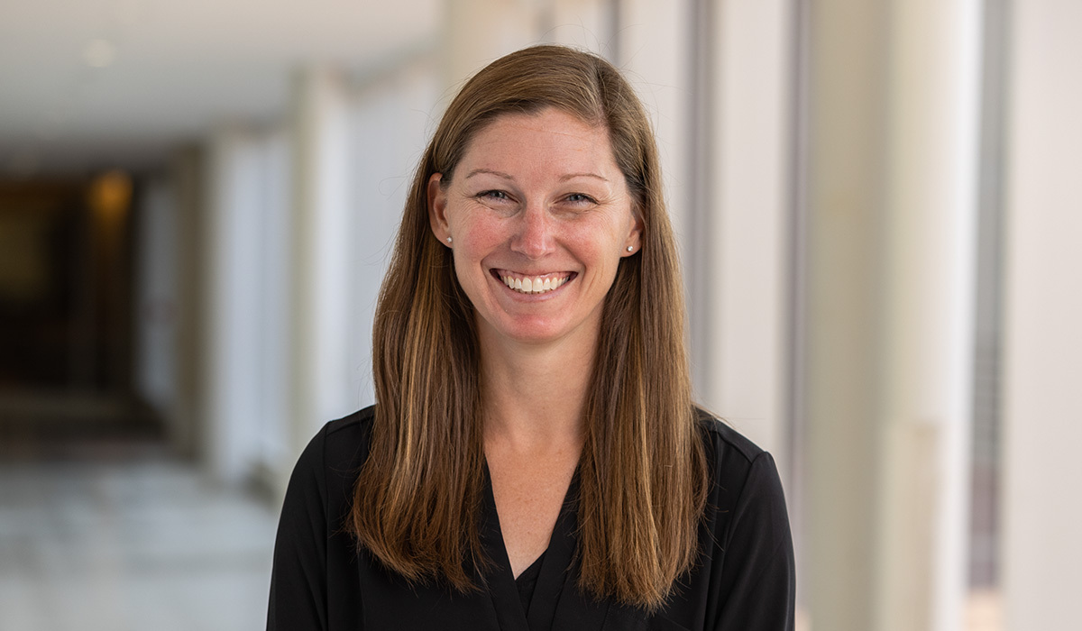 Dr. Lauren Magee Profile Photo